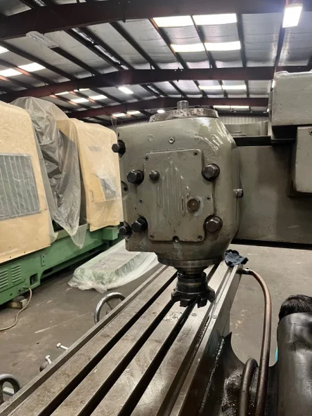 DoAll 80-477-5 Combination Mill. Dual Vertical/Horizontal Spindles. 12" x 54" Table, 40 Taper. Powerful 7.5 HP Spindle Motor. Includes Vertical Head, Arbors, &amp; Table Power Feed. Solid 440V. FOB Houston, TX $7,900