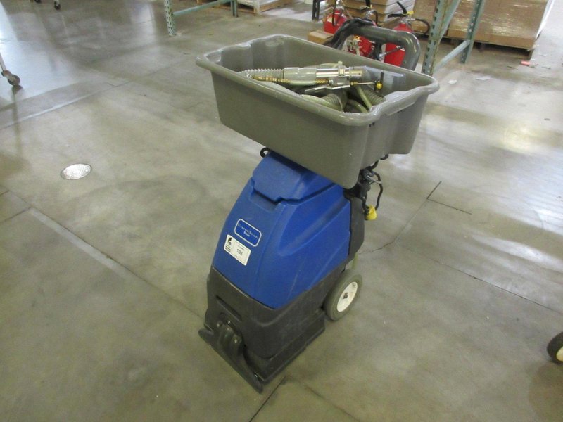 Euroclean Xtrac 12" Carpet Cleaner with Wand Attachment- Auction Item