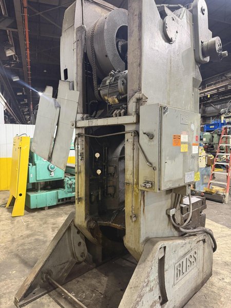 110 TON BLISS MODEL #C-110 OBI STAMPING PUNCH PRESS 6" STROKE : YOBRO #24268