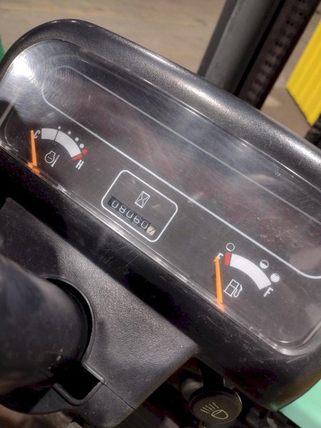 5,000 LB MITSUBISH MODEL #QA14  PROPANE FORKLIFT TRUCK: STOCK #19603