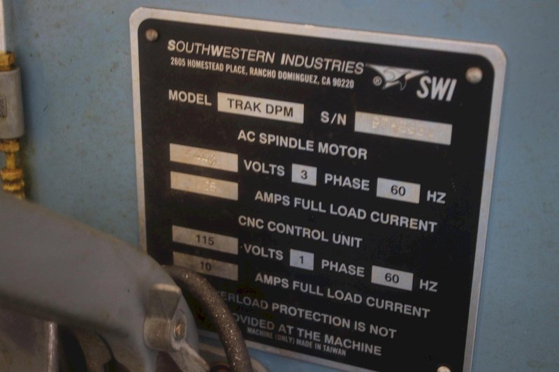 SOUTHWEST INDUSTRIS MODEL TRAK DPM CNC MILL: STOCK #75102