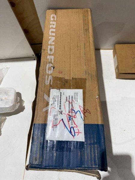 GRUNDFOS MTH4-60/6 A-W-A-AUUV IMMERSIBLE PUMP NEW IN BOX