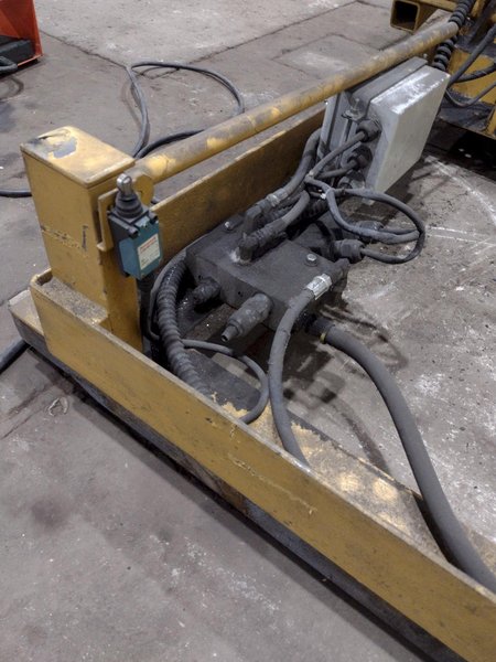 4,000 LB CAPACITY PRESTO ECOA MODEL HTT-C4-90-L-64060 ELECTRO-HYDRAULIC ELEVATING UPENDER: STOCK #19941