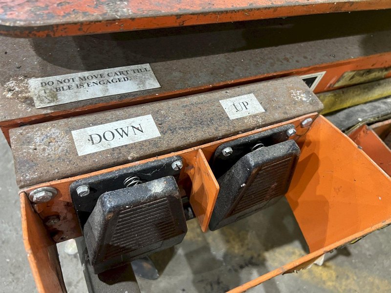 4,000 LB PRESTO MODEL XL24-40 HYDRAULIC POWER SCISSOR LIFT TABLE 110V: STOCK #20213