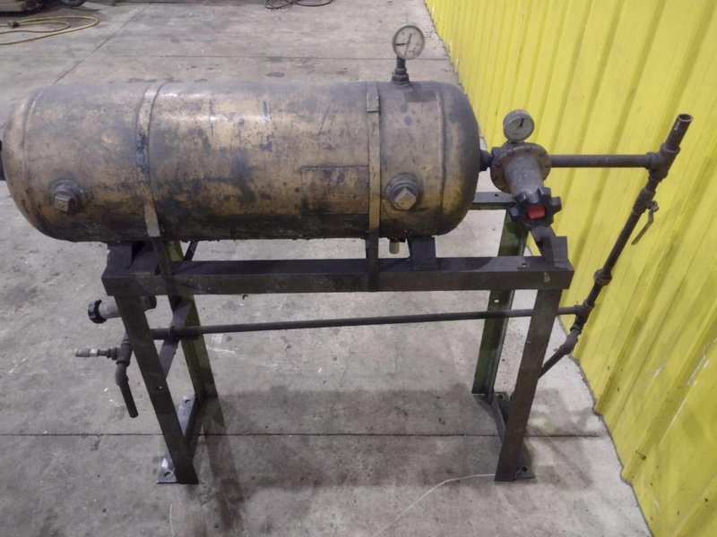 7 TON AIRAM ARDCOR PNEUMATIC 4-POST CUTOFF PRESS. STOCK # 0537226