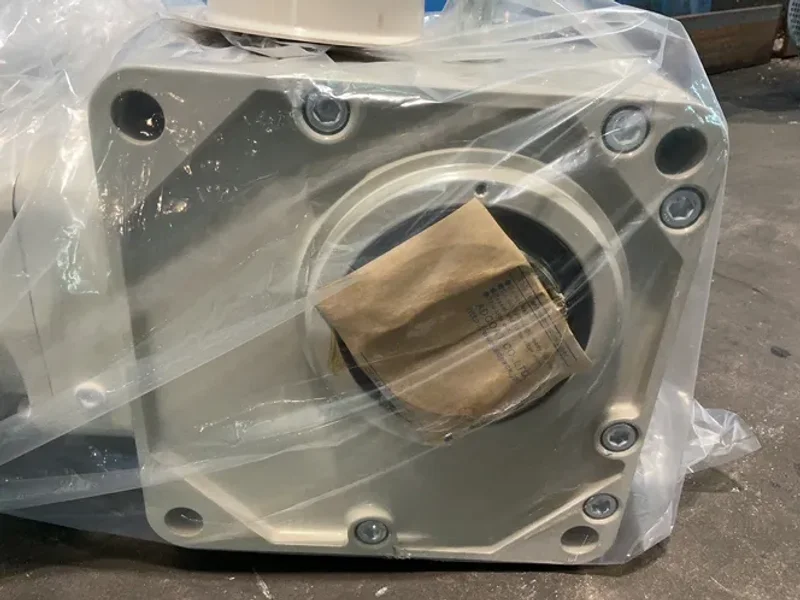 SUMITOMO HEAVY INDUSTRIES, INC. 5 HP GEAR DRIVE  -  RNYM5-1633-B-25