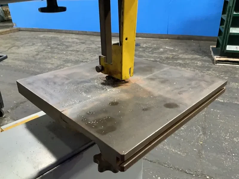 KALAMAZOO 18”-30” THROAT, 10” H STARTRITE VERTICAL BAND SAW  -  24-V-10