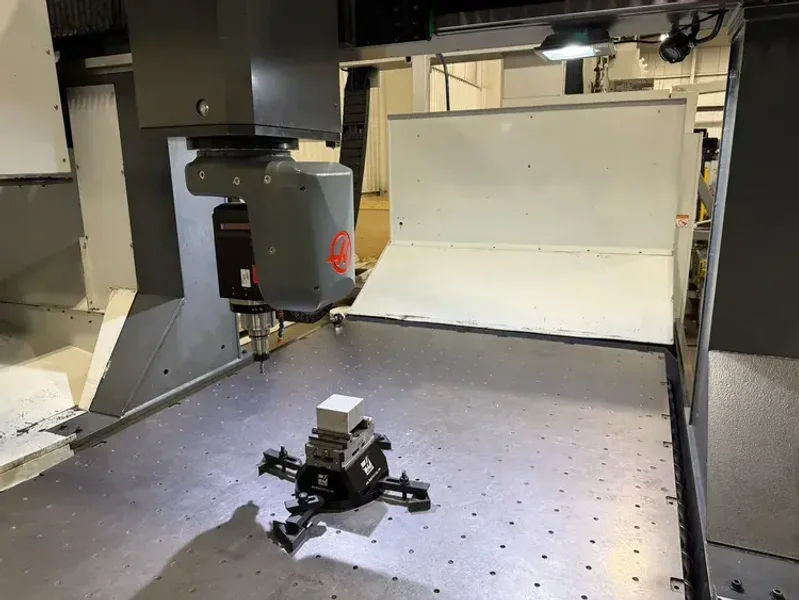 2019 HAAS GM-2-5AX | Millers, Gantry, CNC