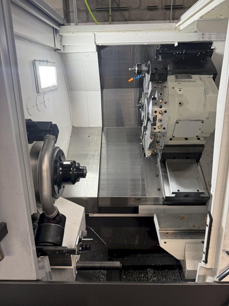 2022 Used Okuma Genos L400II-e CNC Lathe For Sale
