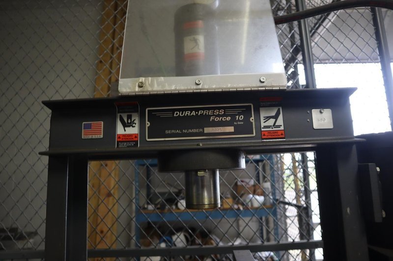 Dura-Press Force 10 H-Fram Shop Press, Electric, 10 Ton, 20" BH, Adjustable Bed, Single Phase- Auction Item