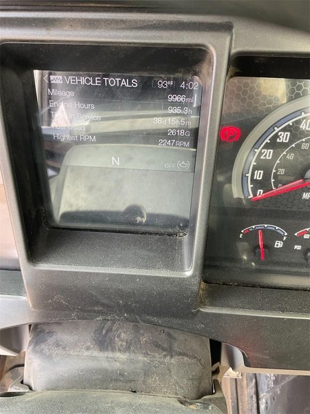 2025 Mack GR64B 1M2GR2GC1SM043902