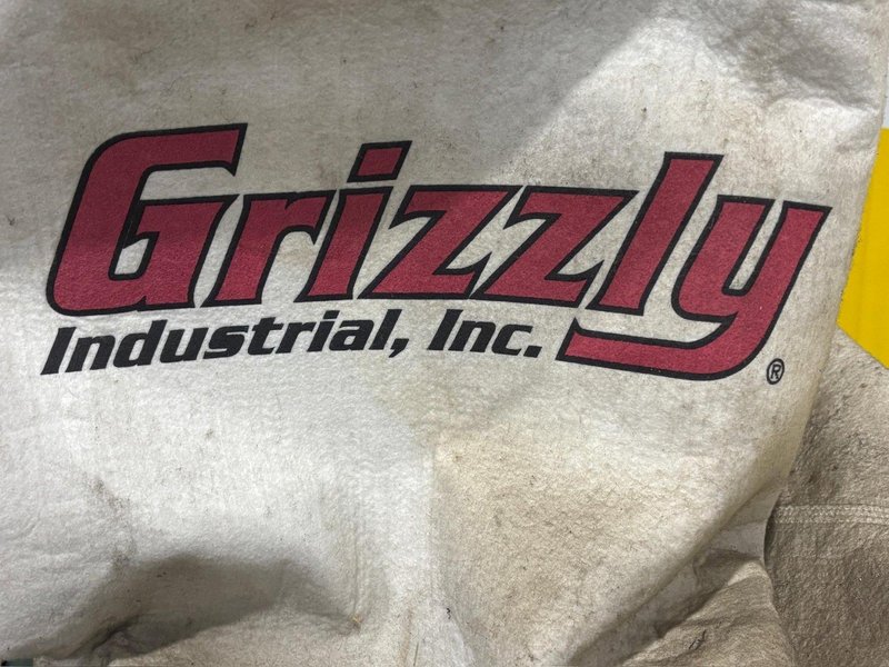 2 HP GRIZZLY DUST COLLECTOR 2005: YOBRO #24678