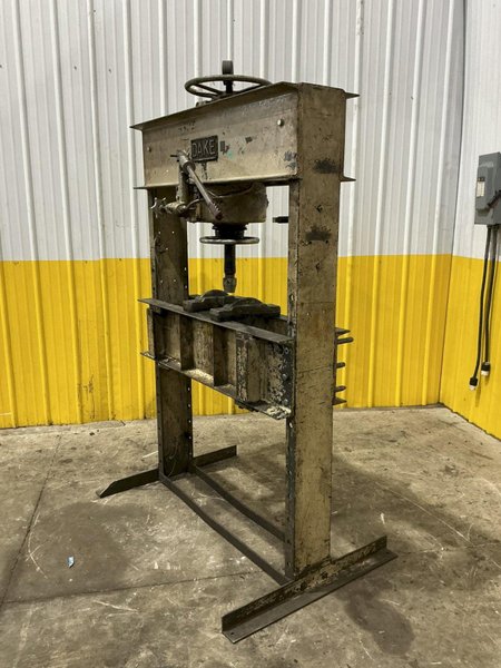 70 TON DAKE MODEL #70H H-FRAME HYDRAULIC PRESS: YOBRO #25833