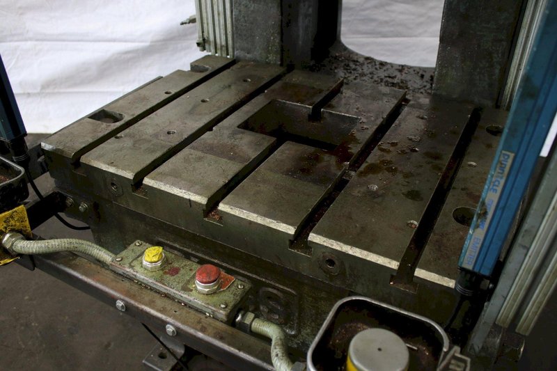 60 TON BLISS OBI FLYWHEEL SINGLE CRANK PRESS: STOCK #75543