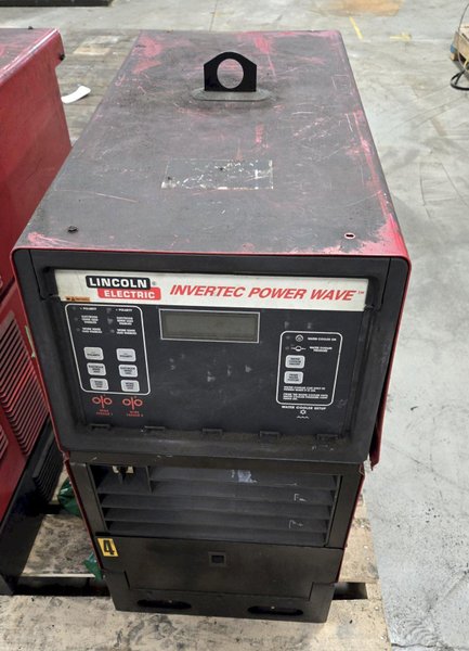 LINCOLN INVERTEC POWER WAVE 450 WELDER USED