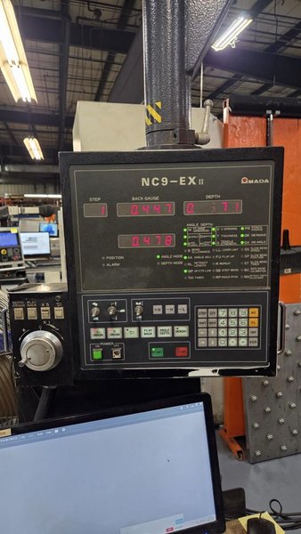 80 Ton x 8′ Amada RG-80 Press Brake, 1998