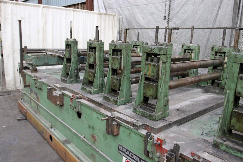 13 STANDS X 3&quot; X 44&quot; BRADBURY ROLLFORMER: STOCK #69558