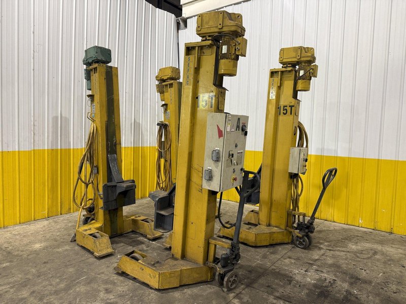 (4) 15 TON SEFAC MODEL #M120BF2000 MOBILE RAIL CAR / LOCOMOTIVE JACK LIFTS, 120,000 LBS TOTAL: YOBRO #23868