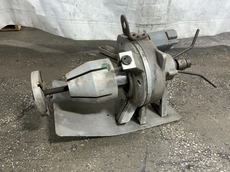 TRI-TOOL CO PORTABLE PIPE BEVELING TOOL  -  712