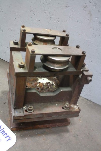 ROLLFORMER ENTRY EDGE GUIDE: STOCK 67580