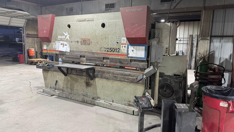 2013 Accurpress 725012 Hydraulic Press Brake (#5745)