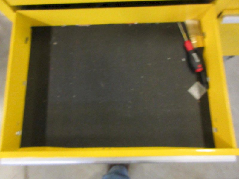 Kennedy 15-Drawer Locking Tool Chest, Portable with Keys and Contents- Auction Item