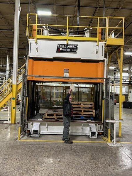 200 Ton Eagle Hydraulic Press