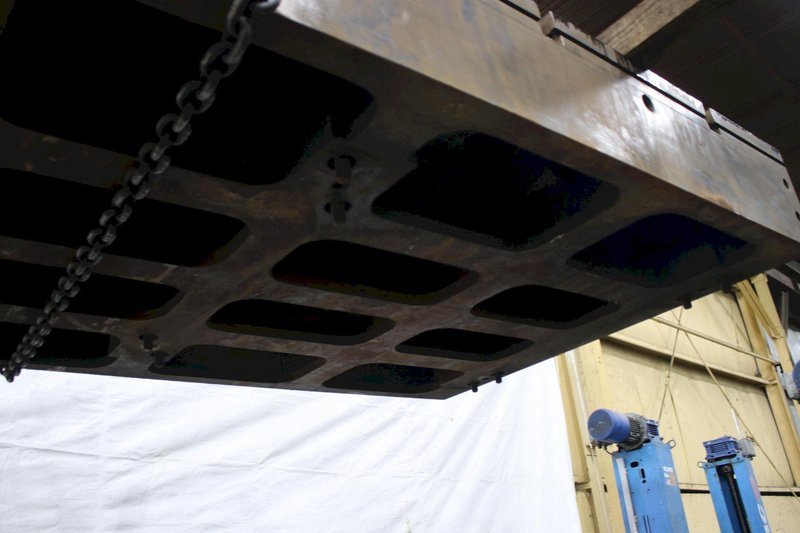 FLOOR PLATE: STOCK #76043