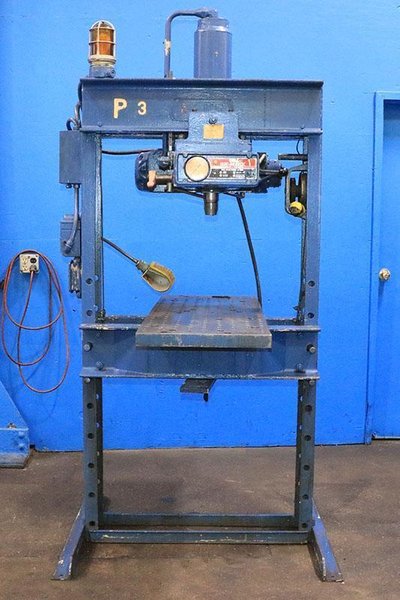 75 TON DAKE H-FRAME ELEC-DRAULIC HYDRAULIC PRESS MODEL 5-075