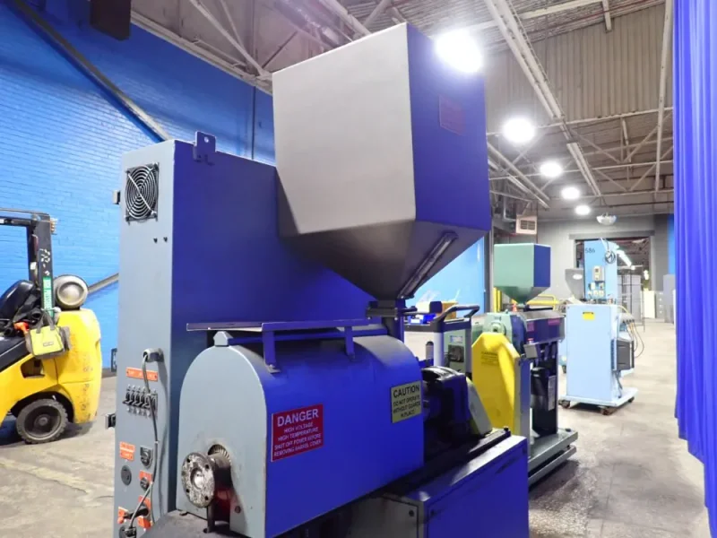 EXTRUDER
