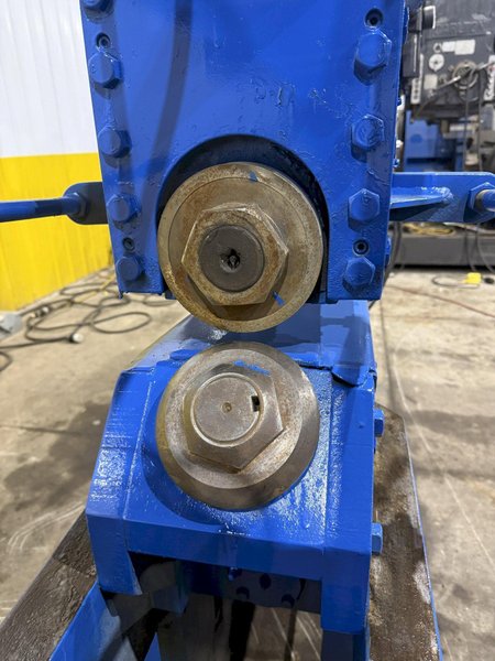 3/8" x 144" BLUE VALLEY MODEL #65B-696 CIRCLE SHEAR: YOBRO #24409