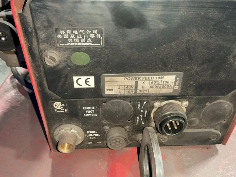 LINCOLN ELECTRIC 82 A MIG WELDER  -  455M POWER WAVE