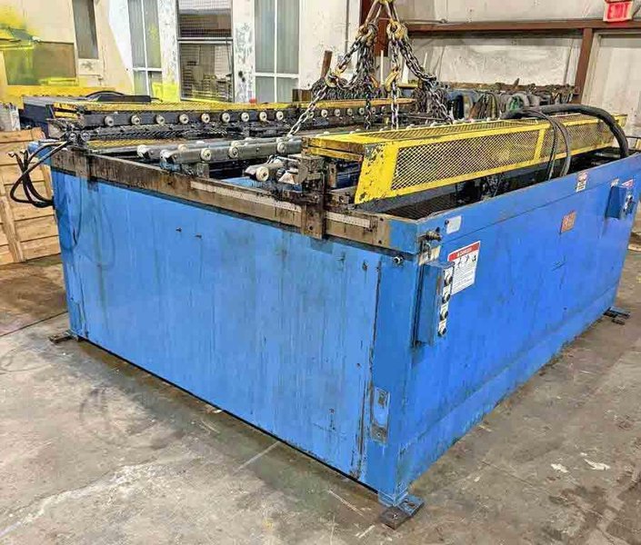 Feeder, Grip, Red Bud, 72" Wide