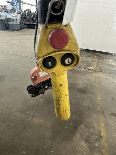 1/2 TON R&amp;M LOADMATE POWERED CHAIN FALL HOIST. STOCK # 1157422