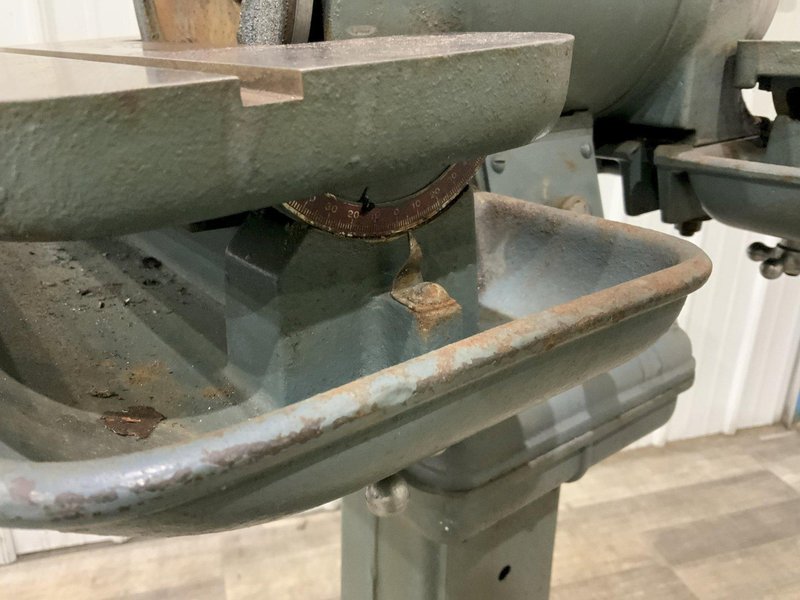 1/2 HORSEPOWER DELTA ROCKWELL DOUBLE END CARBIDE GRINDER: STOCK #80355