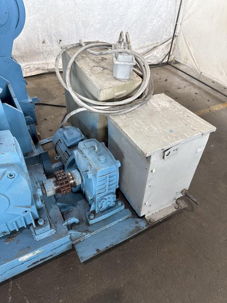 60-TON IRIZAR SELF-ALIGNING TANK TURNING ROLL SET. STOCK # 0343225