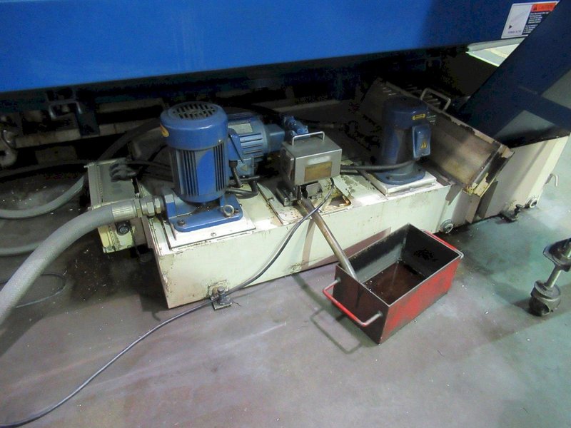 Daewoo DMV-5025 CNC Vertical Machining Center with Fanuc 21i-MB, 24 ATC, 12K RPM, Thru Spindle Coolant, Chip Conveyor- Auction Item