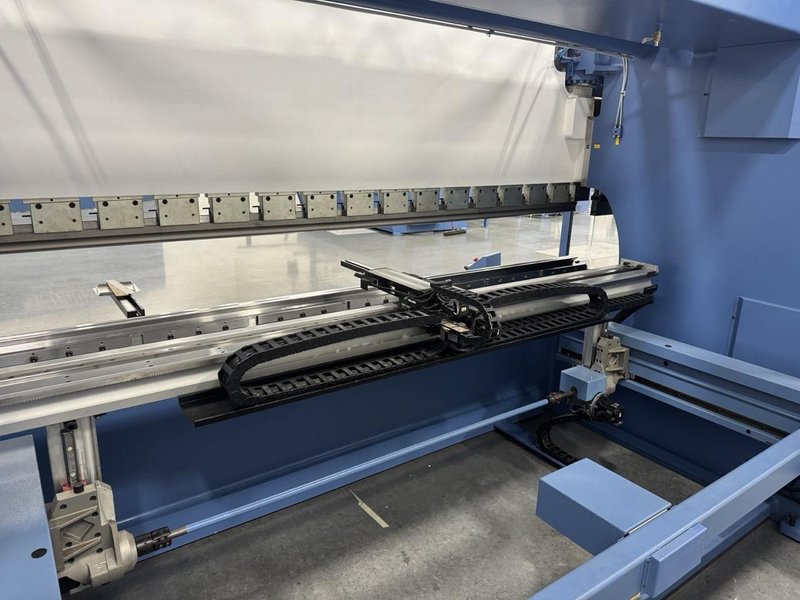 242 Ton x 12′ Otinus PRO PBO-3722-DA66 Hydraulic Press Brake, 2023 – Brand New, Delem DA-66T Control, In Stock, Install &amp; Training Included!