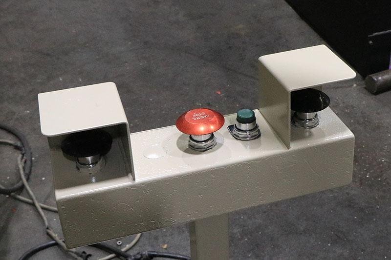 140 Ton x 12' Wysong Hydraulic Press Brake Model MTH-140-144