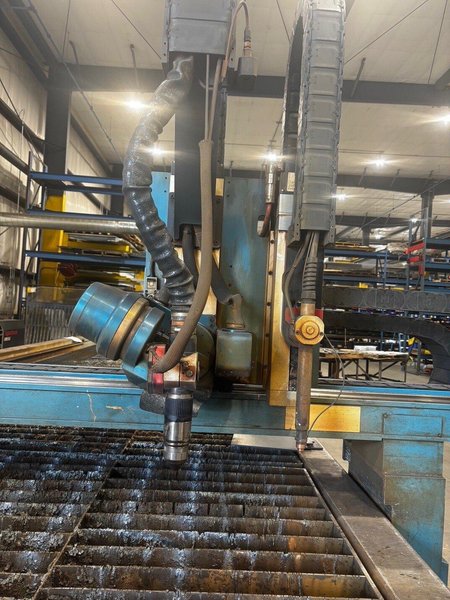 2017 AKS Accu-Kut C0824 Hi-Definition Plasma Cutting System (#5558)