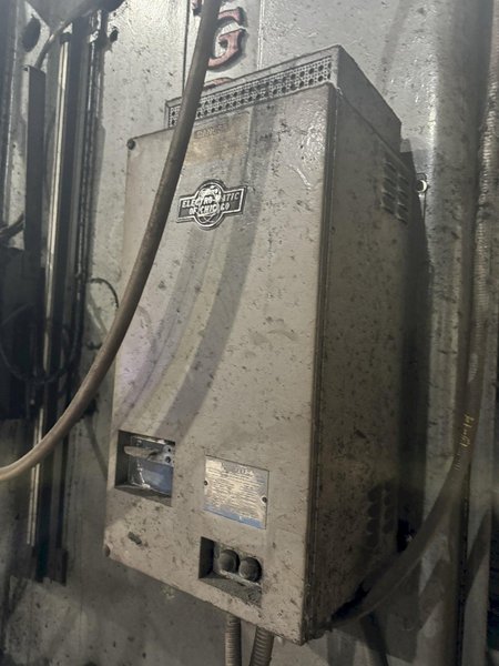 44&quot; x 144&quot; GRAY DOUBLE SIDED PLANER MILL. STOCK #0134825