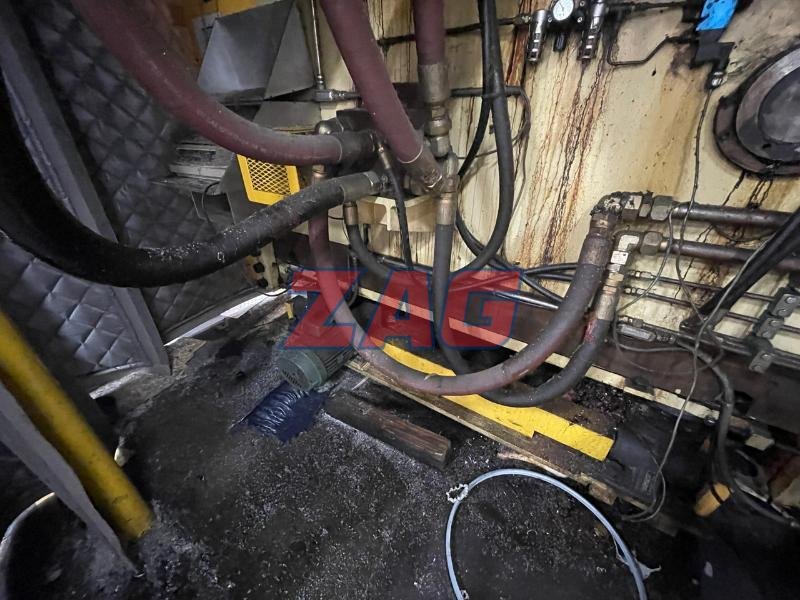 Graham Accumulator Head Blow Molder, Single Head, 40lb, Used Model 40SP4884