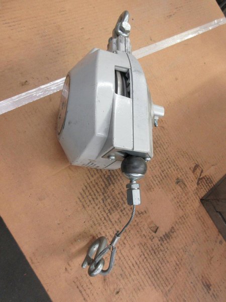 Aero-Motive Ergonomic Balancer, Model EB45000, Capacity 35-45 Lbs- Auction Item