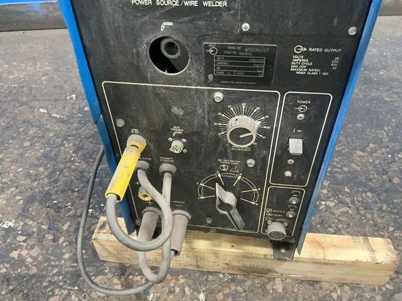 MILLER 200 A WELDER  -  MILLERMATIC 200