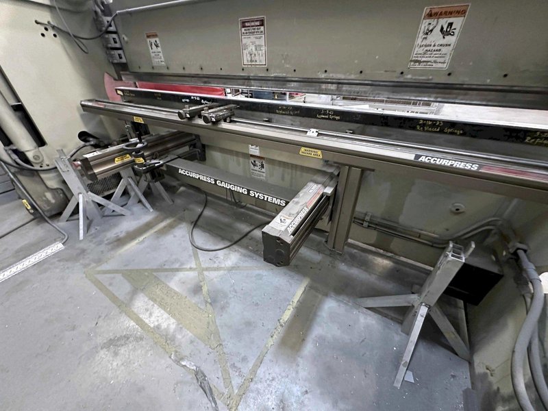 2005 Accurpress 713012 CNC Hydraulic Press Brake (#5376)