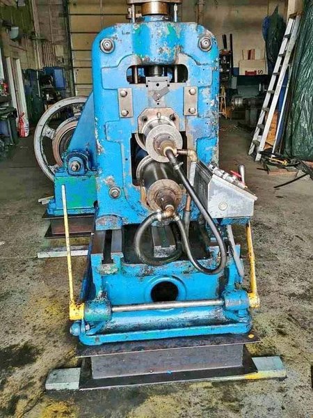 9&quot; X 10.5&quot; 2 HI ROLLING MILL (14471)