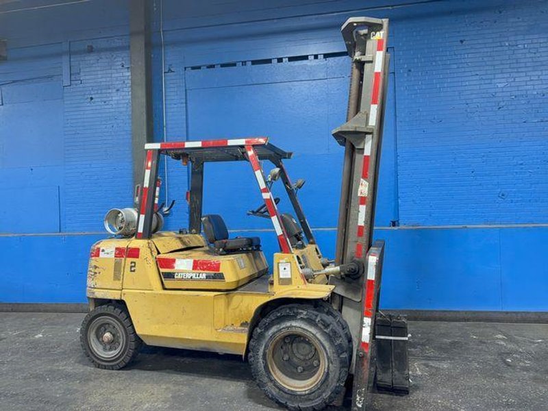 Caterpillar Propane Forklift - Gp40k