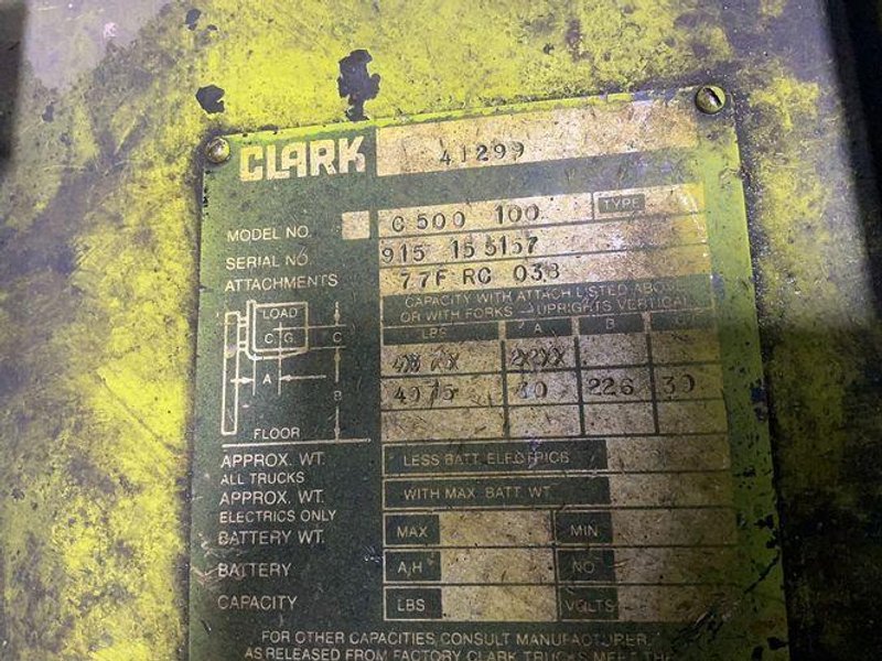 CLARK 4075 LBS GAS FORKLIFT  -  C500-100
