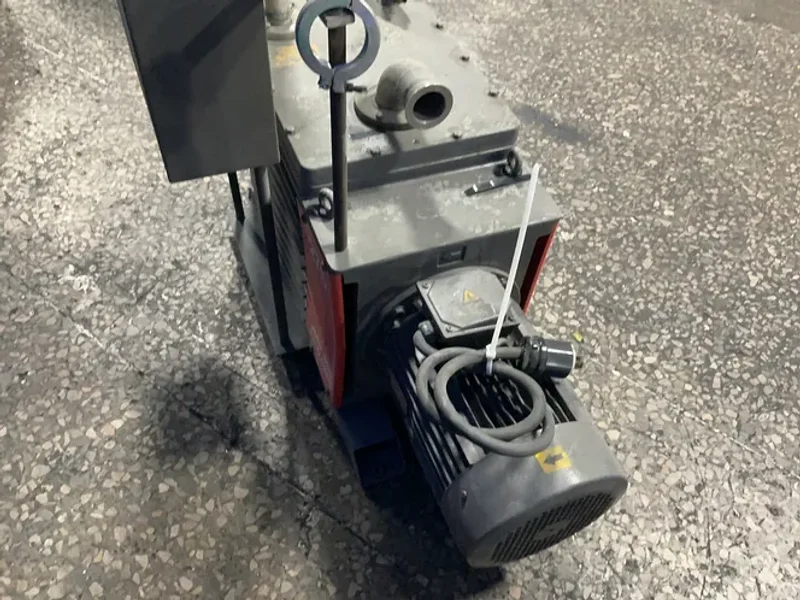 BOC EDWARDS 8.5/7.5 KW VACUUM PUMP  -  E2M275