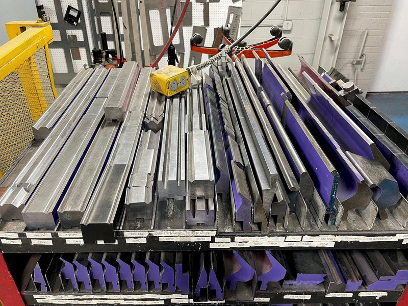 Amada HFBO 220 Hydraulic Press Brake